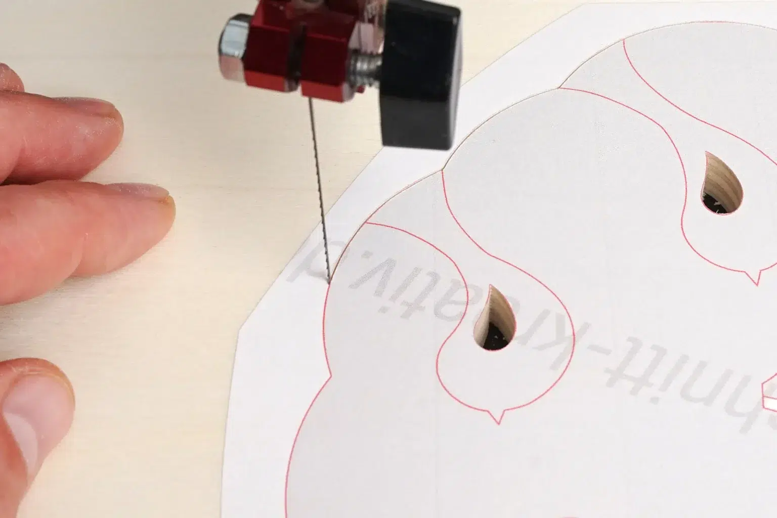 36 05a puzzlebaum holzspielzeug laubsaege dekupiersaege vorlage aussenkonturen baum saegen