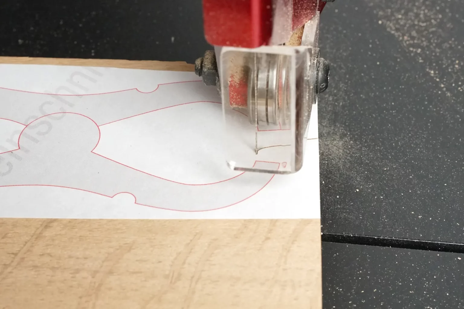 36-03-holzklammern-laubsaege-dekupiersaege-vorlage-rohlinge-trennen-innenbereich-saegen