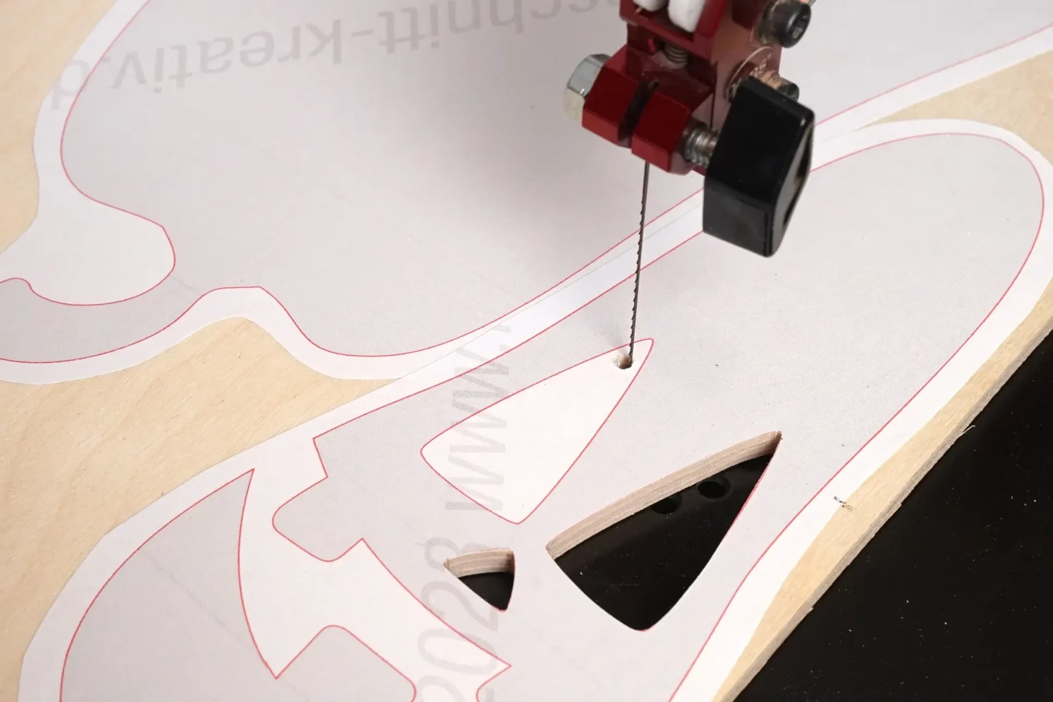 36-03-schelmische-kuerbisse-herbst deko-laubsaege-dekupiersaege-vorlage-innenschnitte-saegen-motiv