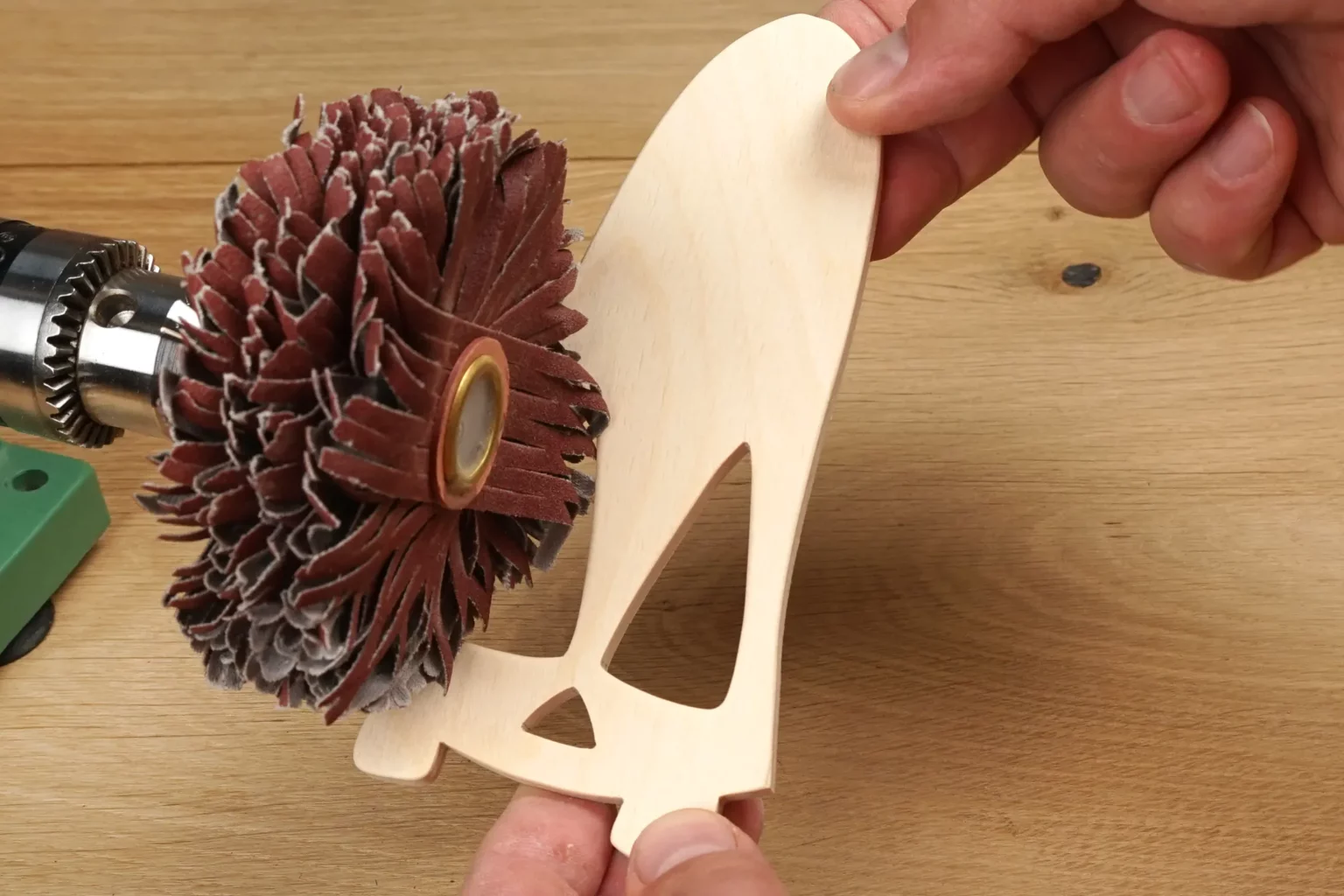 36-05-schelmische-kuerbisse-herbst deko-laubsaege-dekupiersaege-vorlage-verputzen-schleifen