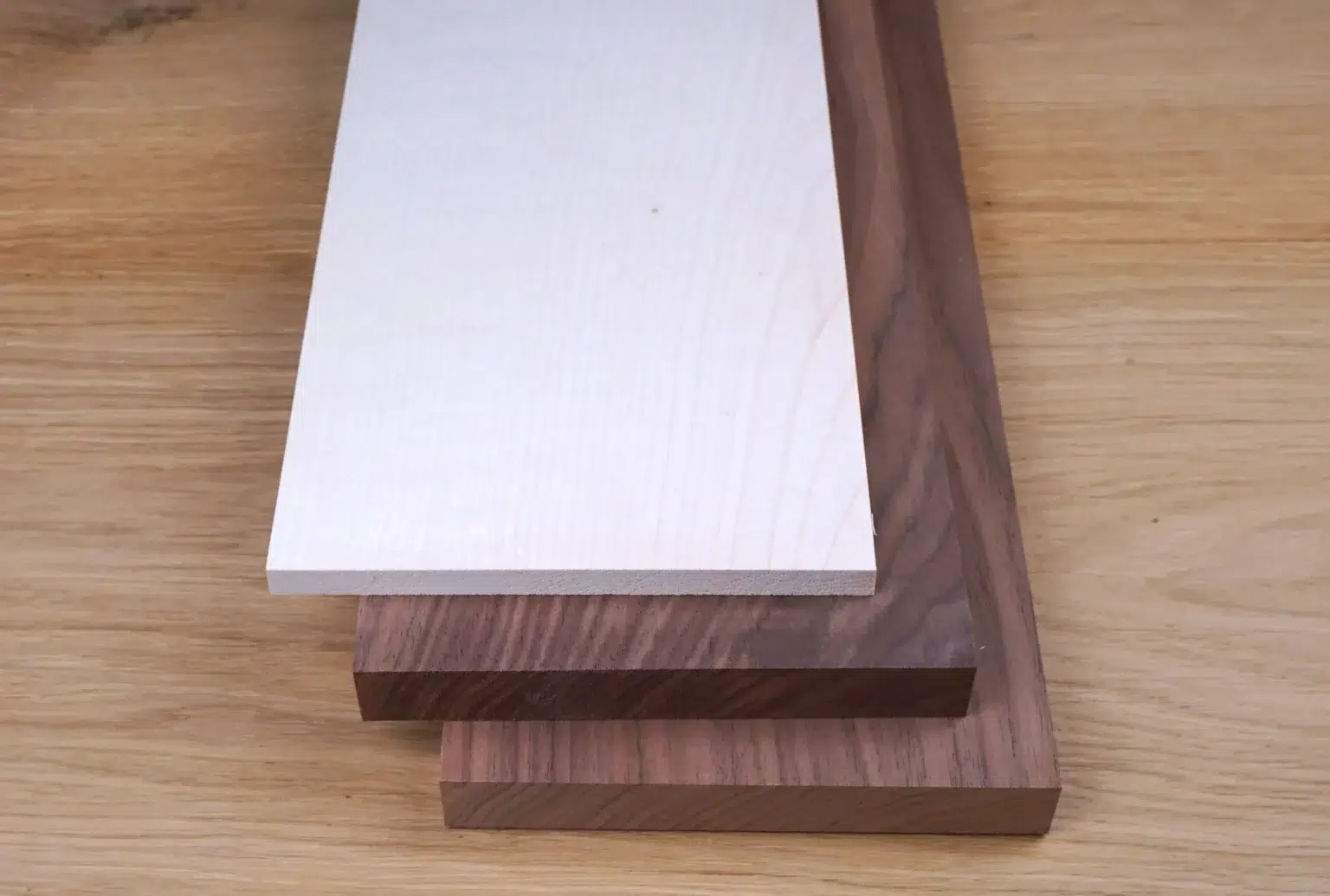 37-01-adventstreppe-deko-laubsaege-dekupiersaege-vorlage-material-massivholz-ahorn-nussbaum