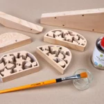 34-09-gebundene-ostereier-deko-laubsaege-dekupiersaege-vorlage-oberflaechenbehandlung-ahorn-holzoel-weisspigmentiert-pinsel-lappen