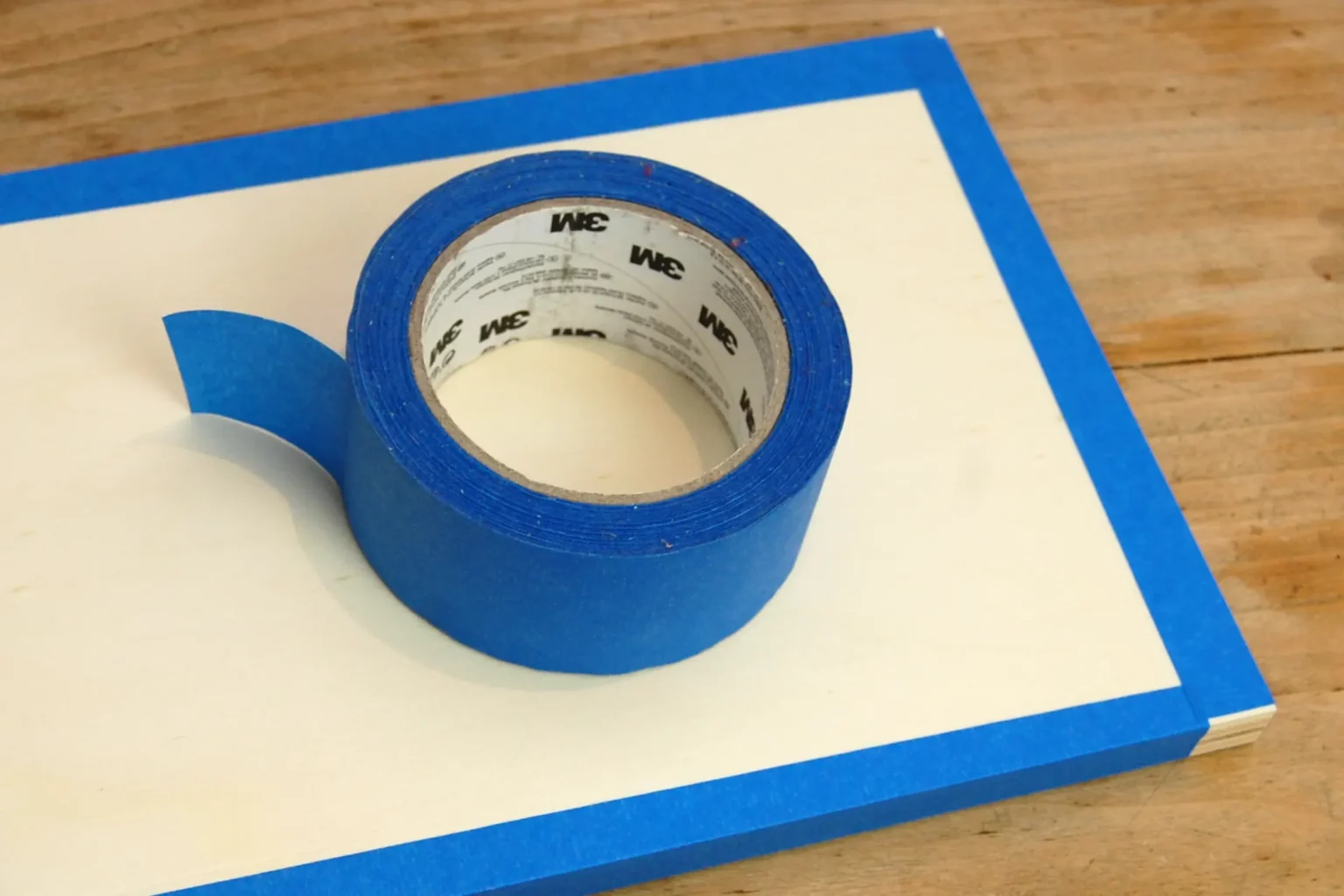 25-01-engel-mit-charme-deko-laubsaege-dekupiersaege-vorlage-12-mm-und-3-mm-sperrholz-blue-tape-stapel-fixieren