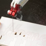 26-09-magnetboard-deko-laubsaege-dekupiersaege-vorlage-innenschnitte-saegen