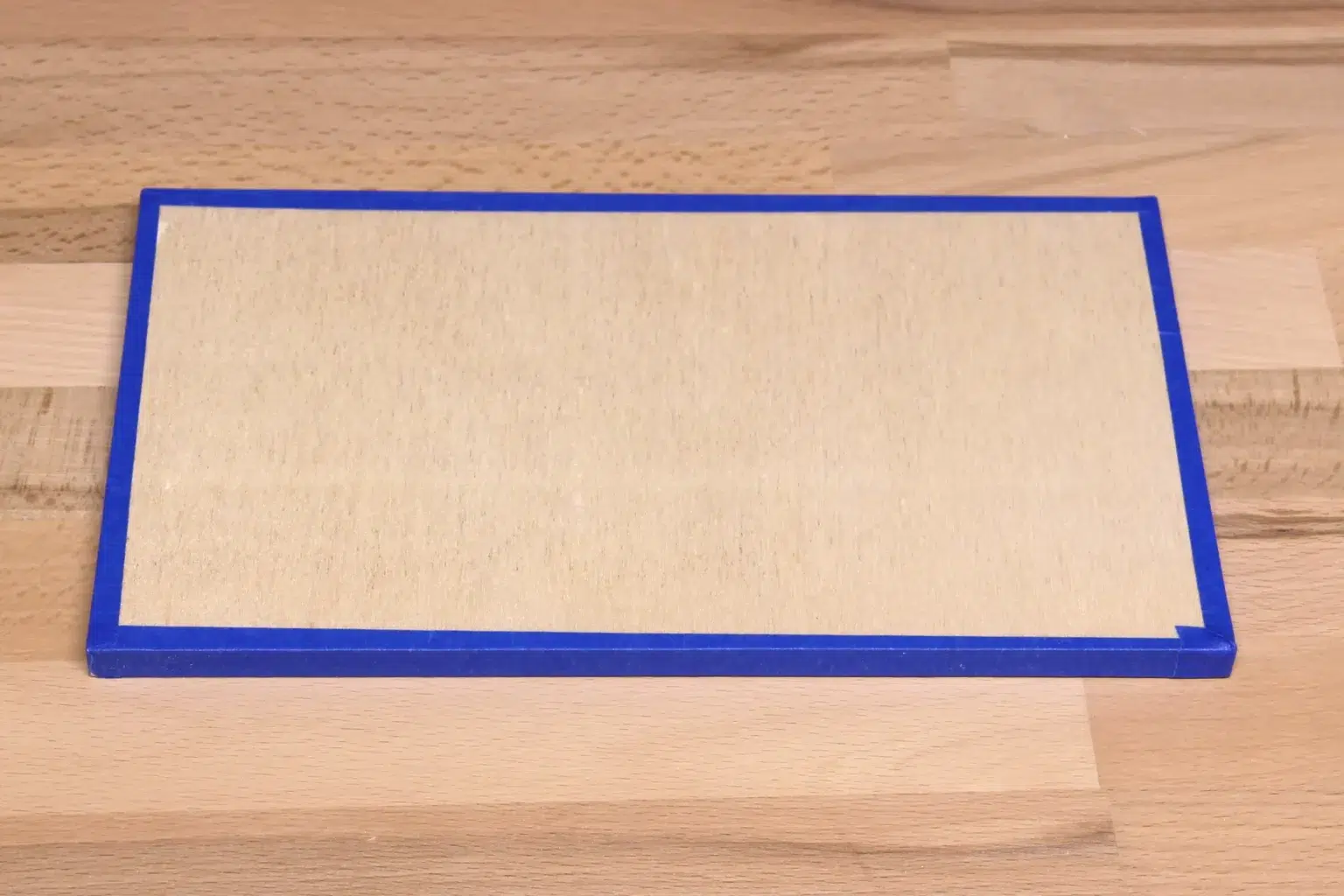 27-02b-mandala-elefanten-deko-laubsaege-dekupiersaege-vorlage-grosse-3-mm-sperrholzplatten-blue-tape-stapel-fixieren