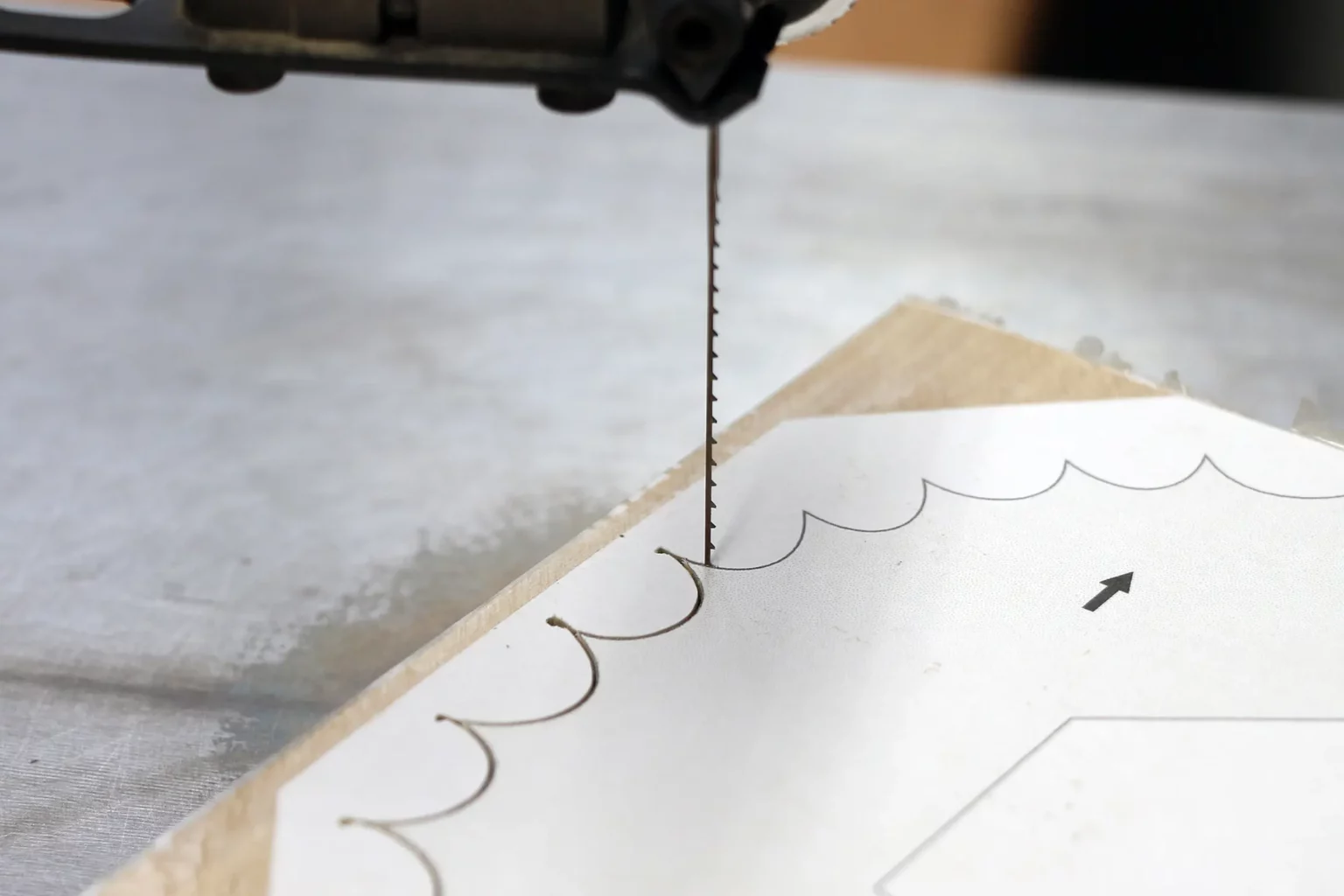 27-03-lauftiere-mit-rampe-spielzeug-laubsaege-dekupiersaege-vorlage-aussenkontur-saegen