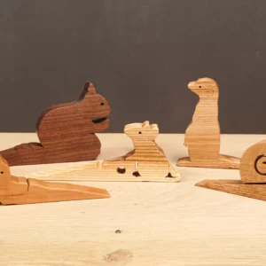 27-titel-tuerstopper-deko-laubsaege-dekupiersaege-vorlage