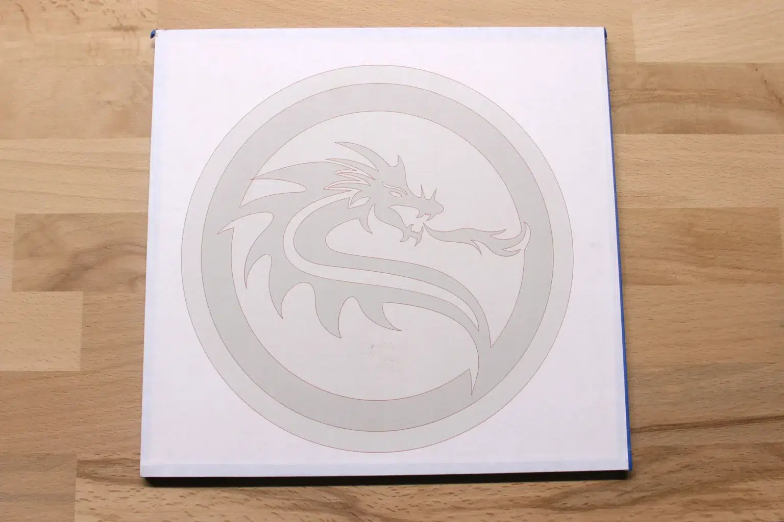 28-03-drachenkunst-deko-laubsaege-dekupiersaege-vorlage-kopieren-ausdrucken-vorlagenpapier-aufkleben-stapel