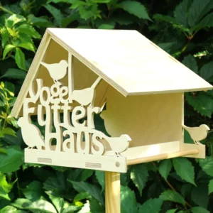 28-titel-vogelfutterhaus-garten-laubsaege-dekupiersaege-vorlage