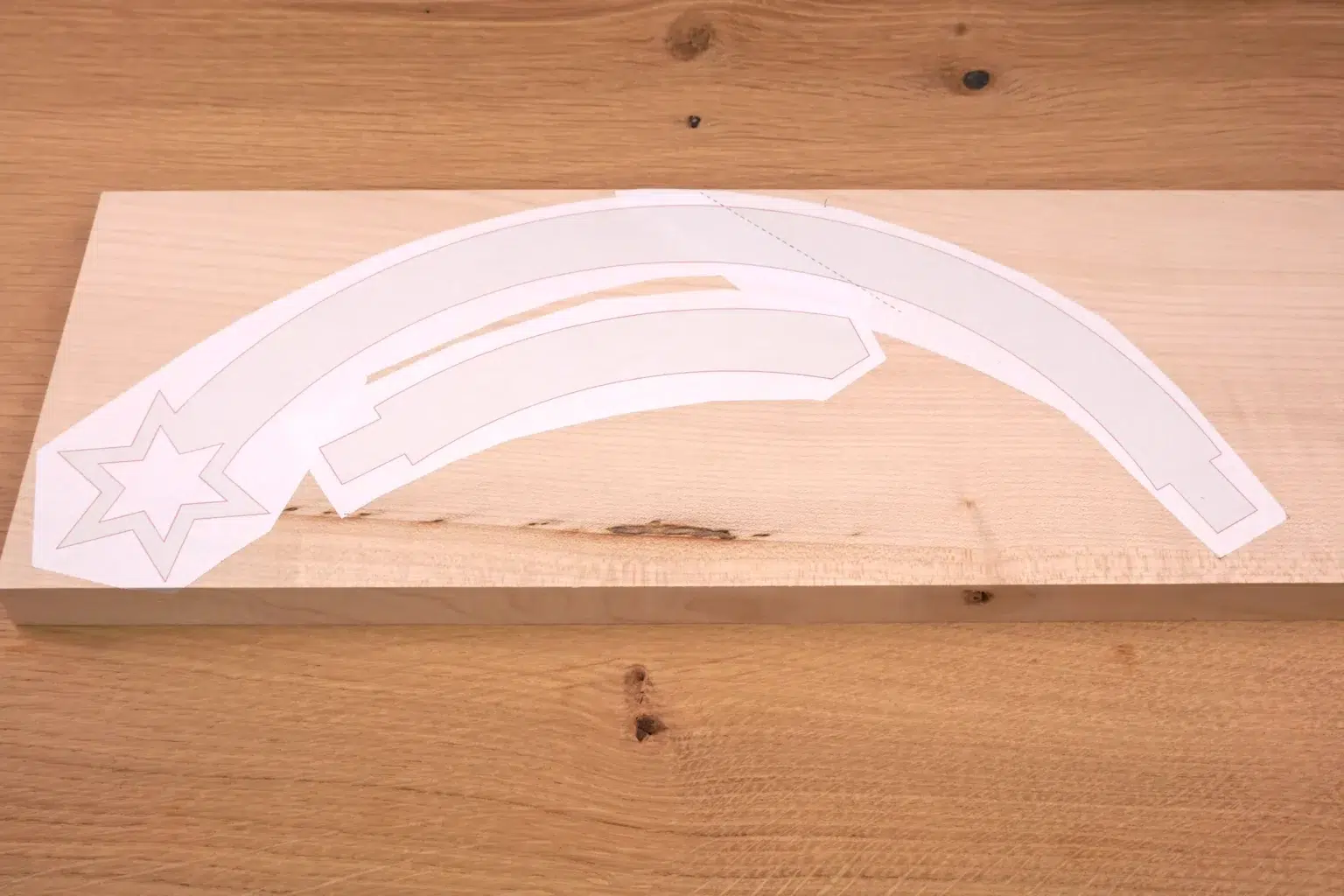 29-04-weihnachtskrippe-laubsaege-dekupiersaege-vorlage-vorlagenpapier-aufkleben-bogen-massivholz