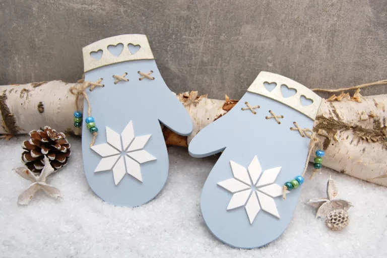 29-titel-01-vintage-handschuhe-winter-deko-laubsaege-dekupiersaege-vorlage