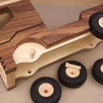 30-40-kieslaster-spielzeug-laubsaege-dekupiersaege-vorlage-raeder-achsduebel-einsetzen-verleimen