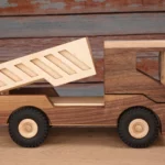 30-titel-05-kieslaster-spielzeug-laubsaege-dekupiersaege-vorlage