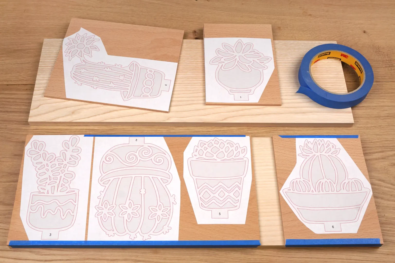 31-03-kakteen-und-sukkulentenl-deko-laubsaege-dekupiersaege-vorlage-starkfurnier-massivhols-blue-tape-stapel-fixieren