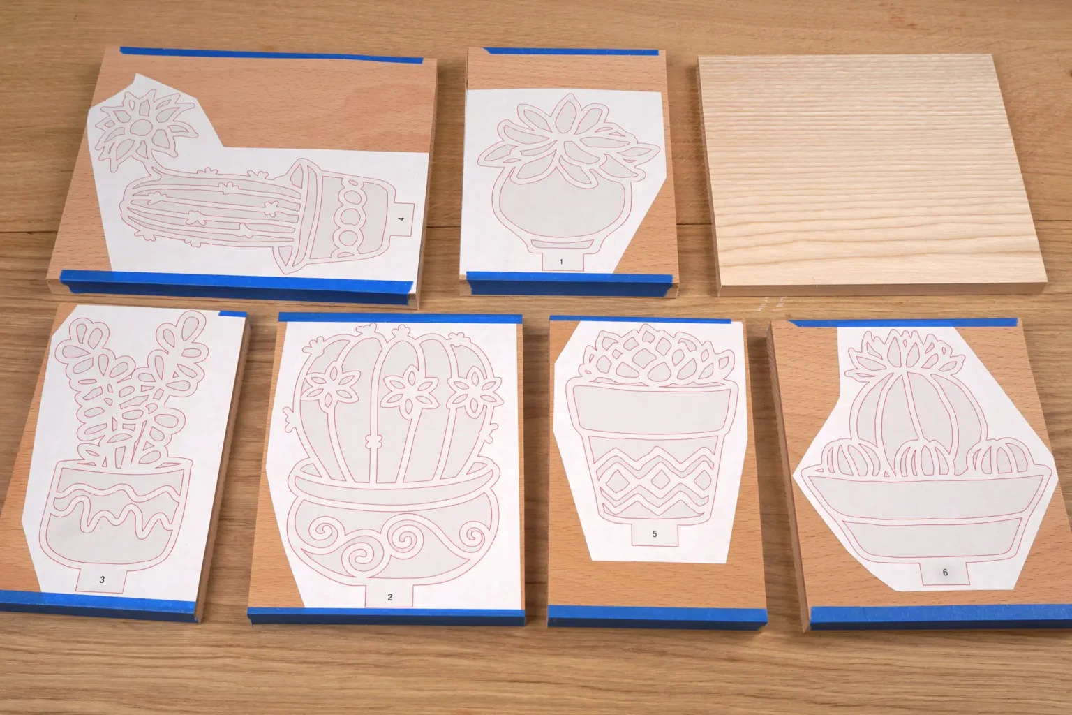 31-04-kakteen-und-sukkulentenl-deko-laubsaege-dekupiersaege-vorlage-stapel-trennen-saegen