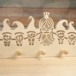 31-titel-01-schneewittchen-garderobe-kinder-laubsaege-dekupiersaege-vorlage