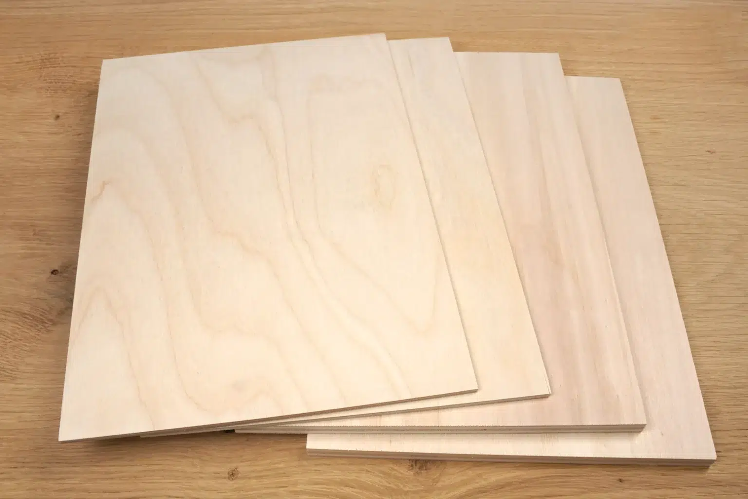 32-02-bling-bling-totenkoepfe-halloween-laubsaege-dekupiersaege-vorlage-sperrholz-4-mm-10-mm