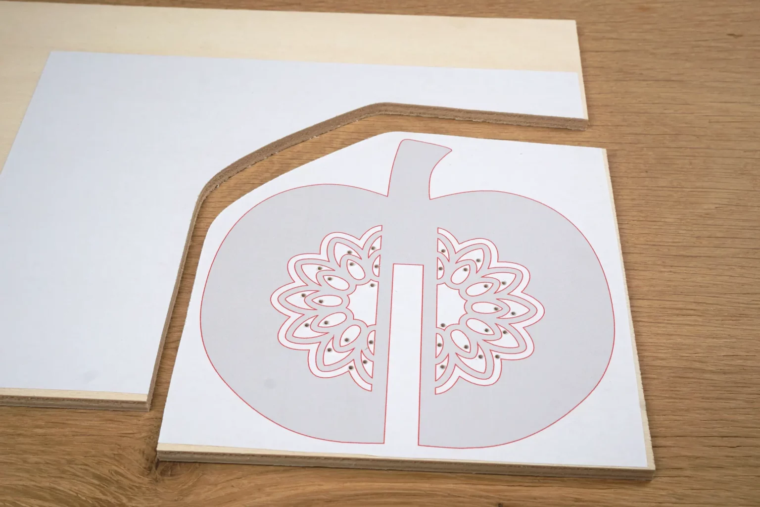 32-03-3-d-kuerbisse-deko-herbst-laubsaege-dekupiersaege-vorlage-platte-zusaegen