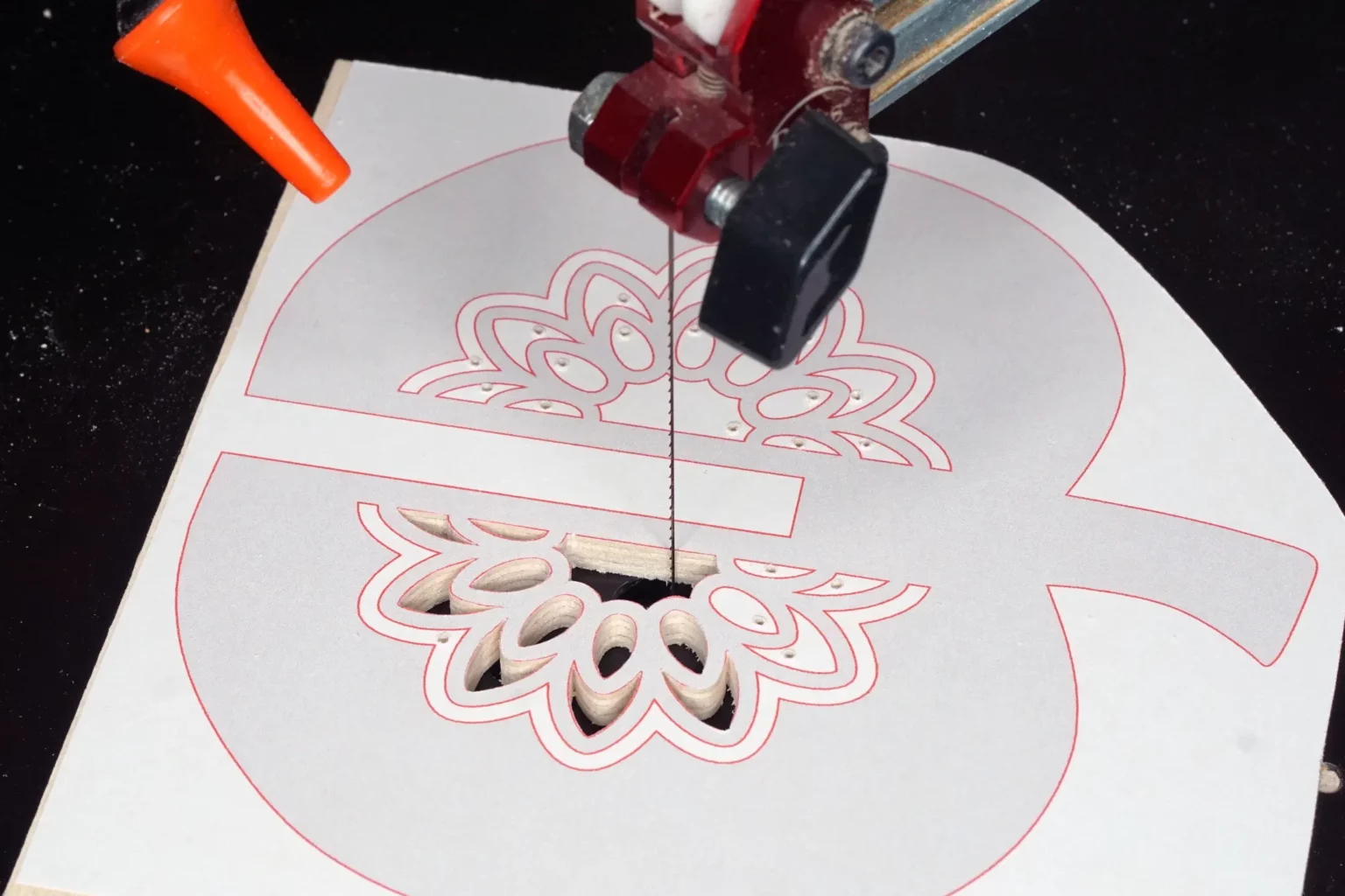 32-04-3-d-kuerbisse-deko-herbst-laubsaege-dekupiersaege-vorlage-innenschnitte-saegen-sperrholz