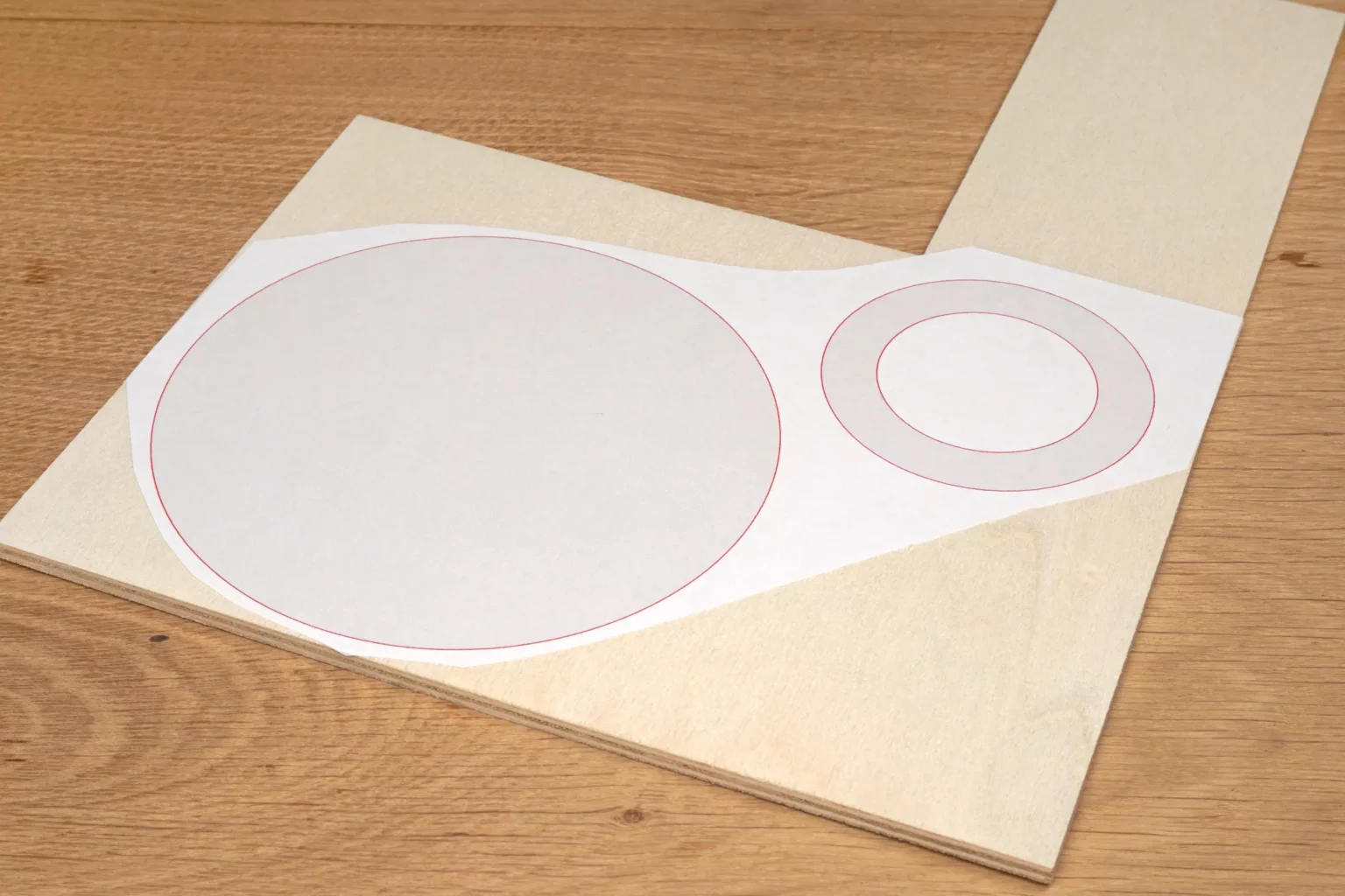 32-04-teelicht-herbstlaub-deko-herbst-laubsaege-dekupiersaege-vorlage-vorlagenpapier-aufkleben