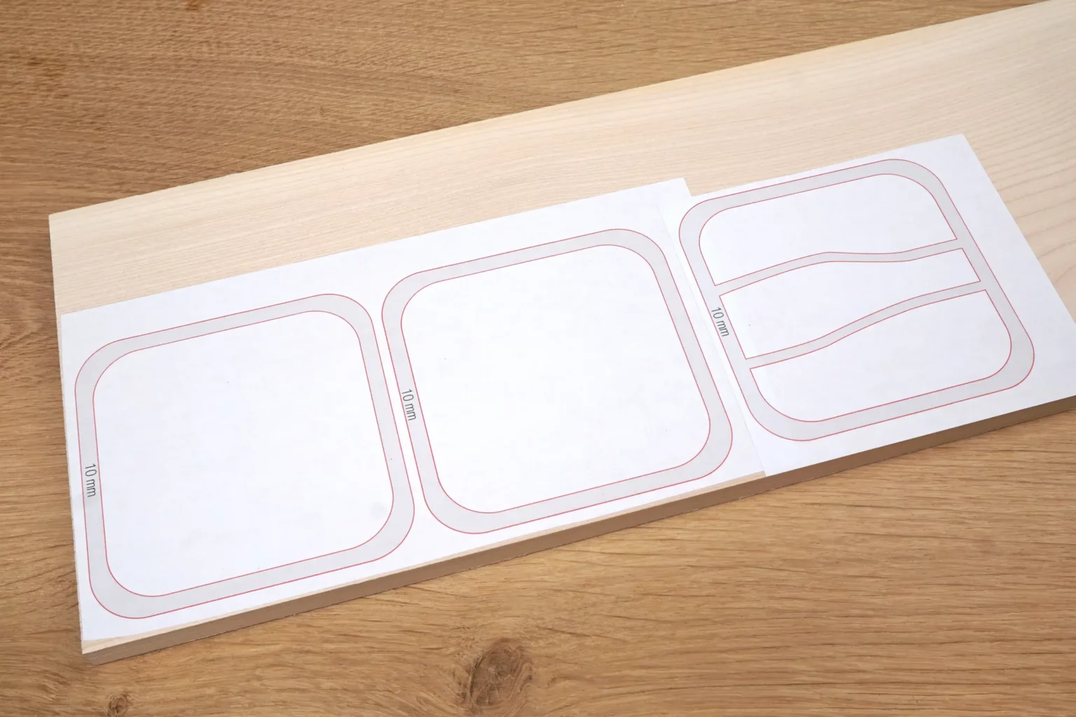 32-05-geschmackvolle-kuechendeko-laubsaege-dekupiersaege-vorlage-vorlagenpapier-aufkleben-ahorn