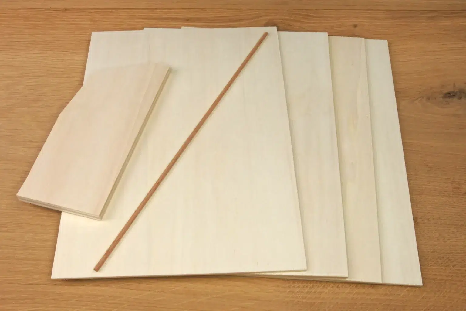 33-01-kristallleuchte-weihnachten-laubsaege-dekupiersaege-vorlage-sperrholz-vorbereiten