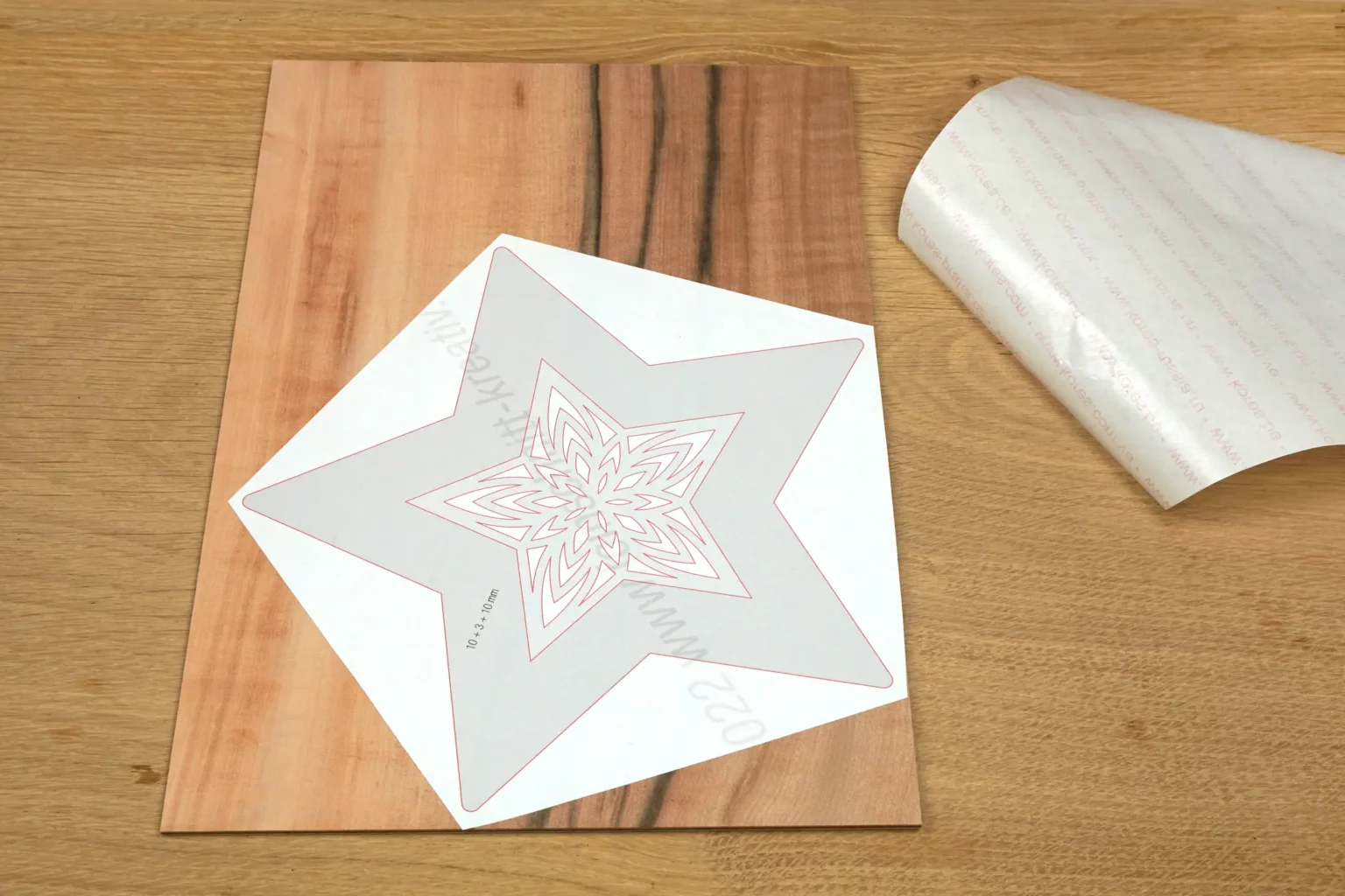 33-02-betonstern-deko-weihnachten-laubsaege-dekupiersaege-vorlage-vorlagenpapier-zuschneiden-aufkleben-edelsperrholz