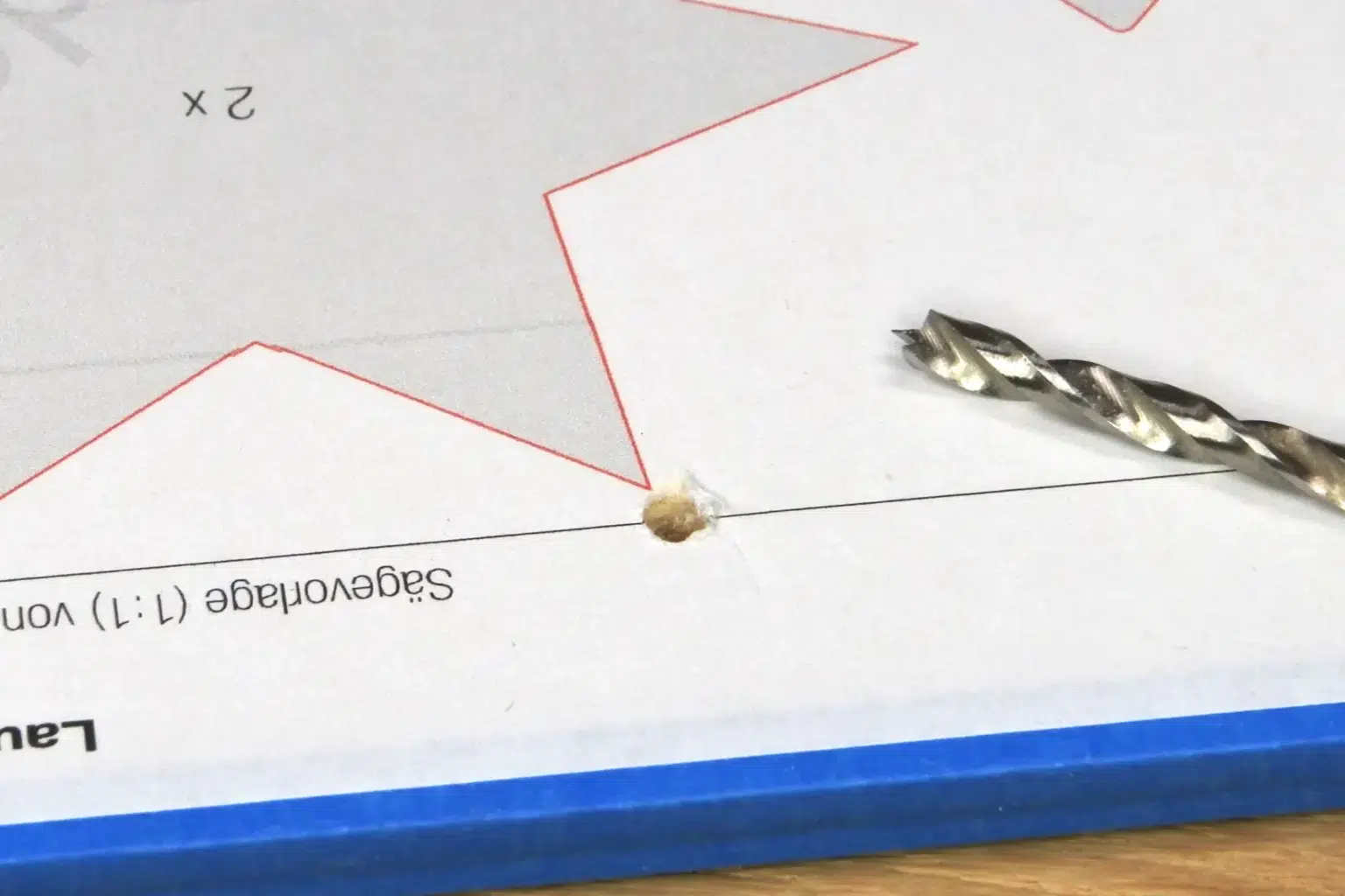 33-05b-kristallleuchte-weihnachten-laubsaege-dekupiersaege-vorlage-saegeblattdurchfuehrungen-bohren