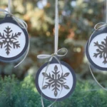 33-titel-02-schneeflockenanhaenger-weihnachten-laubsaege-dekupiersaege-vorlage