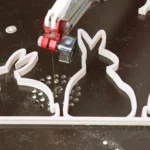 34-07-osterwiese-deko-laubsaege-dekupiersaege-vorlage-innenschnitte-saegen-hasensilhouette-8-mm-sperrholz