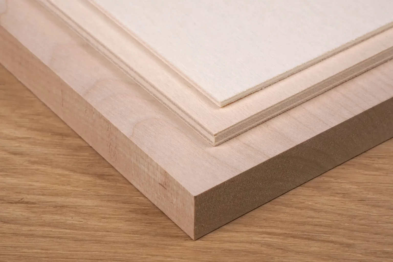 38-01-hasiger-ostergruss-aufsteller-laubsaege-dekupiersaege-vorlage-sperrholz-massivholz-bereitlegen