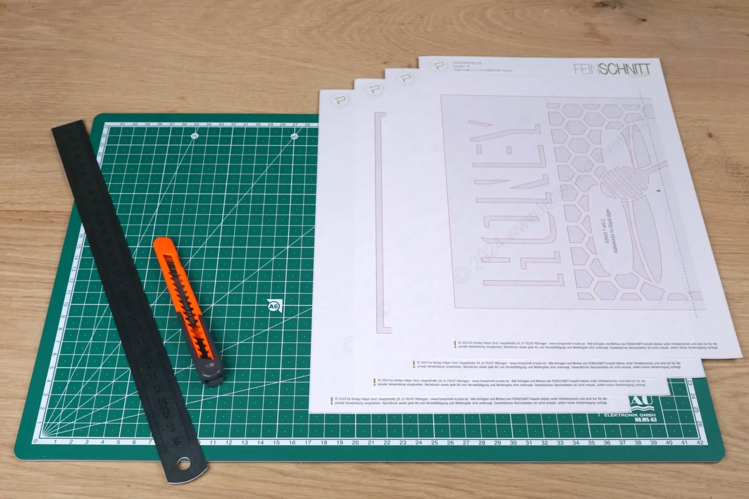 38-01-milk-an-honey-wandbild-deko-laubsaege-dekupiersaege-vorlage-ausdrucken-kopieren-vorlagenpapier-selbstklebend