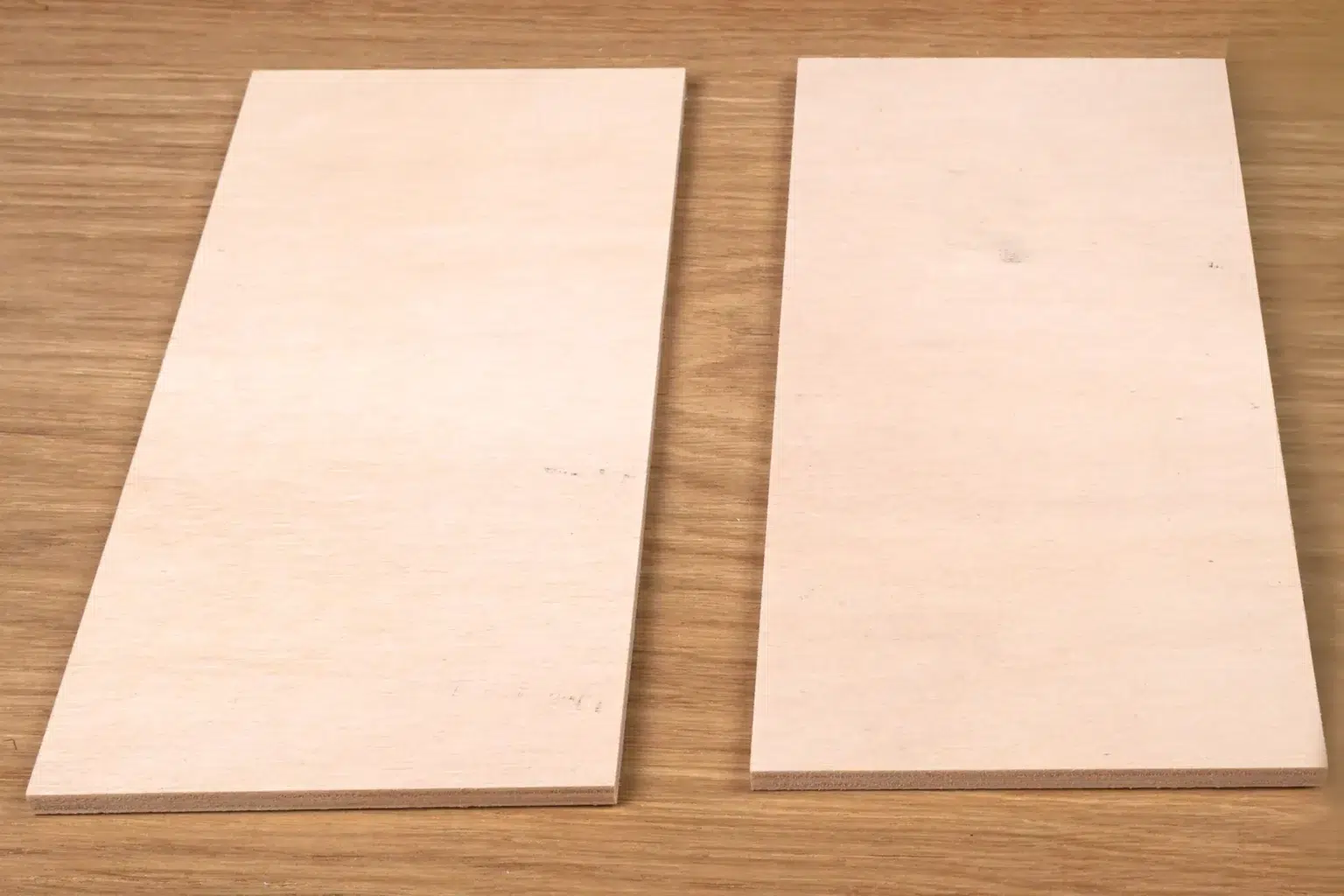 38-02b-ostertablett-eierhalter-deko-ostern-laubsaege-dekupiersaege-vorlage-sperrholzplatte-trennen