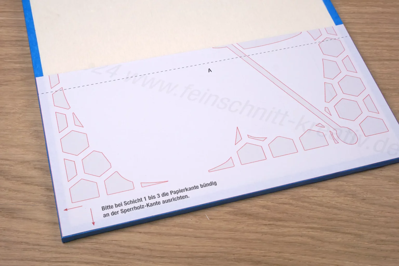 38-04a-milk-an-honey-wandbild-deko-laubsaege-dekupiersaege-vorlage-buendig-an-materialkante-aufkleben