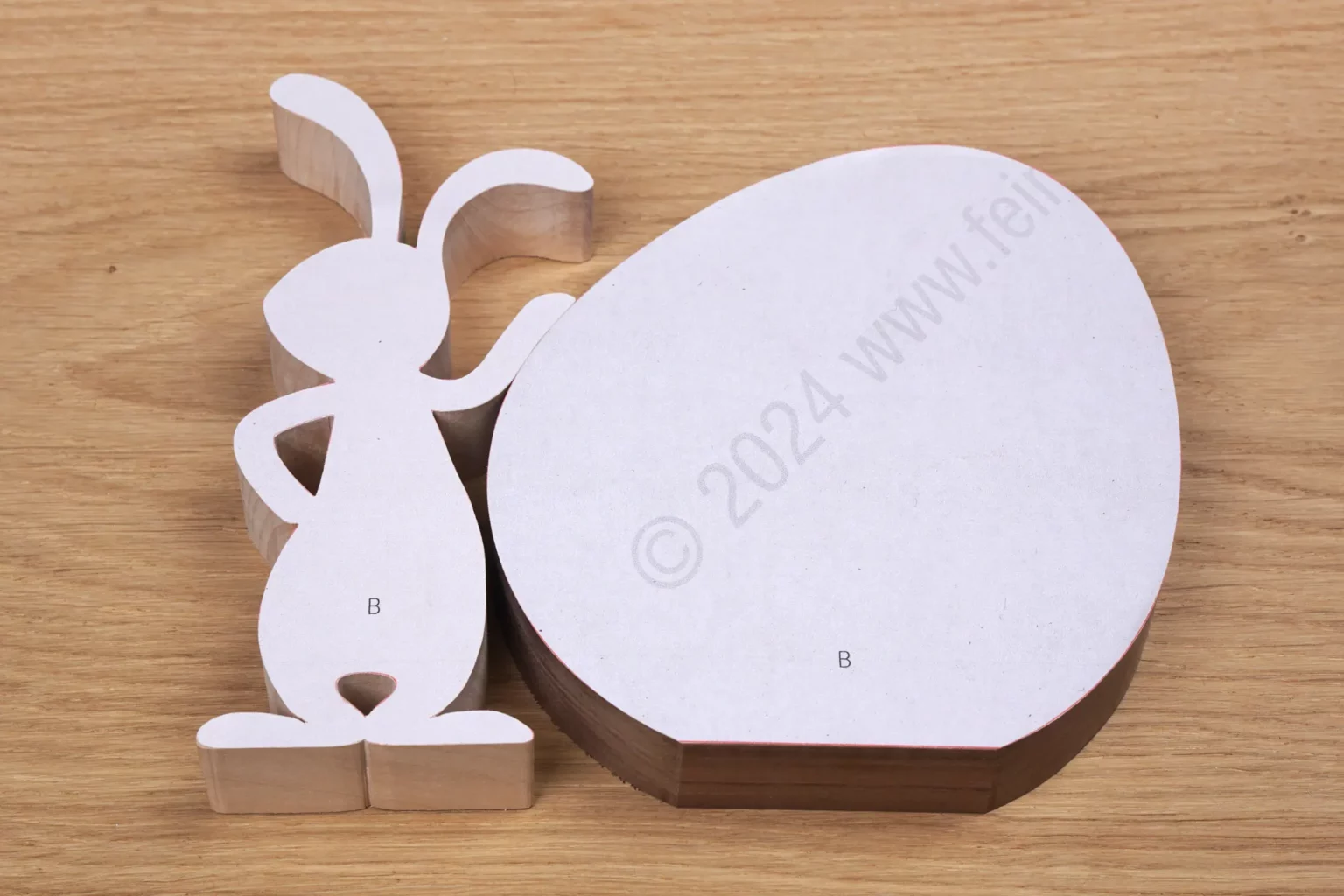 38-06-chilllende-haeschen-osterdeko-laubsaege-dekupiersaege-vorlage-haeschen-aussenkontur-saegen-beruehrungspunkte-zum-ei-exakt-arbeiten