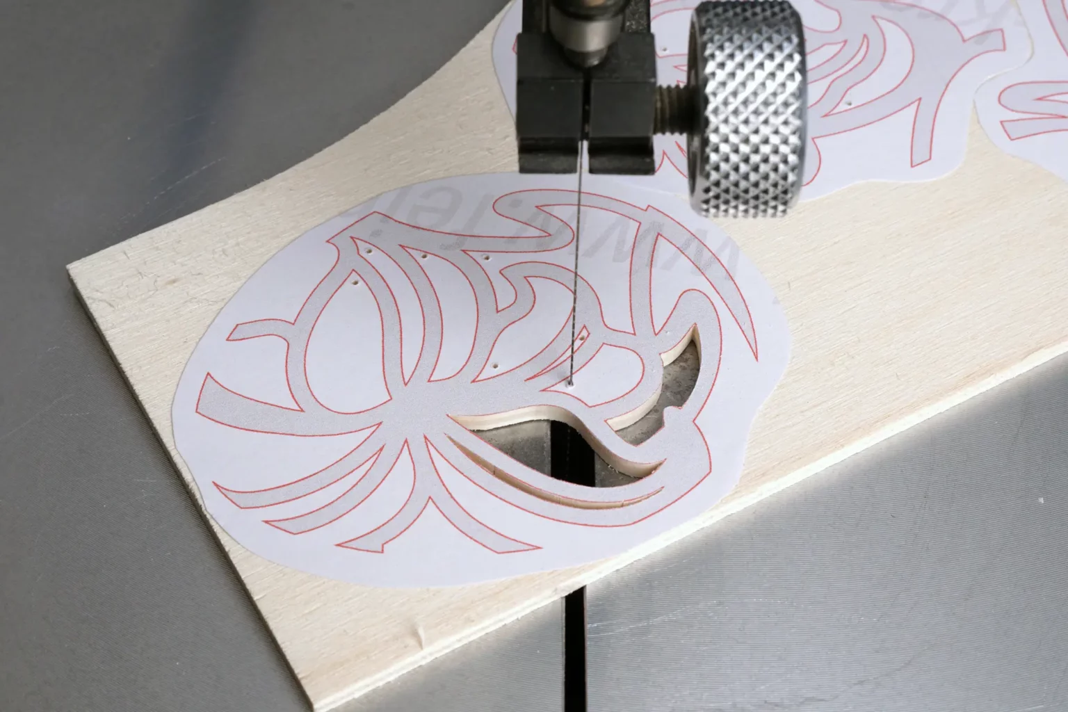 38-06-osteranhaenger-im-jugendstil-deko-laubsaege-dekupiersaege-vorlage-innenschnitte-motivschicht-saegen