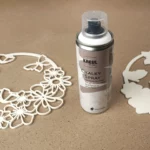 38-12-schmetterlingsflug-fruehling-deko-laubsaege-dekupiersaege-vorlage-oberflaechengestaltung-spruehlacke-chalky-kreidefarbe-aufspruehen