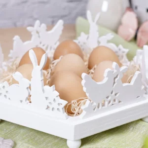 38-titel-06-ostertablett-eierhalter-deko-ostern-laubsaege-dekupiersaege-vorlage