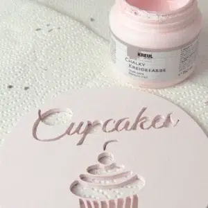 kreul-chalky-kreidefarbe-anwendung-mademoiselle-rose-kuechenschilder