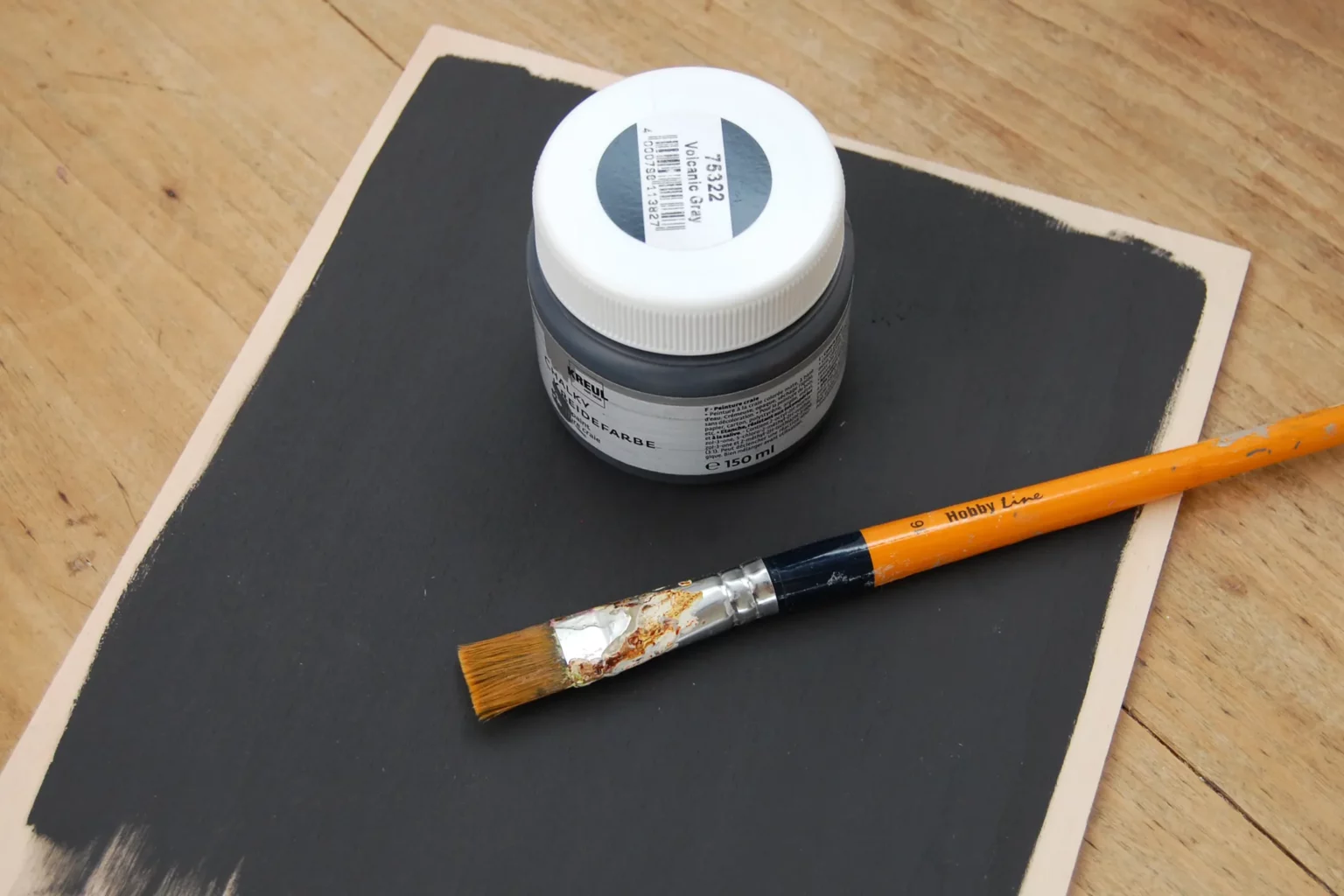 21-10-mr-and-mrs-santa-deko-wandbild-laubsaege-dekupiersaege-vorlage-sperrholz-bemalen-volcanic-gray-kleberand