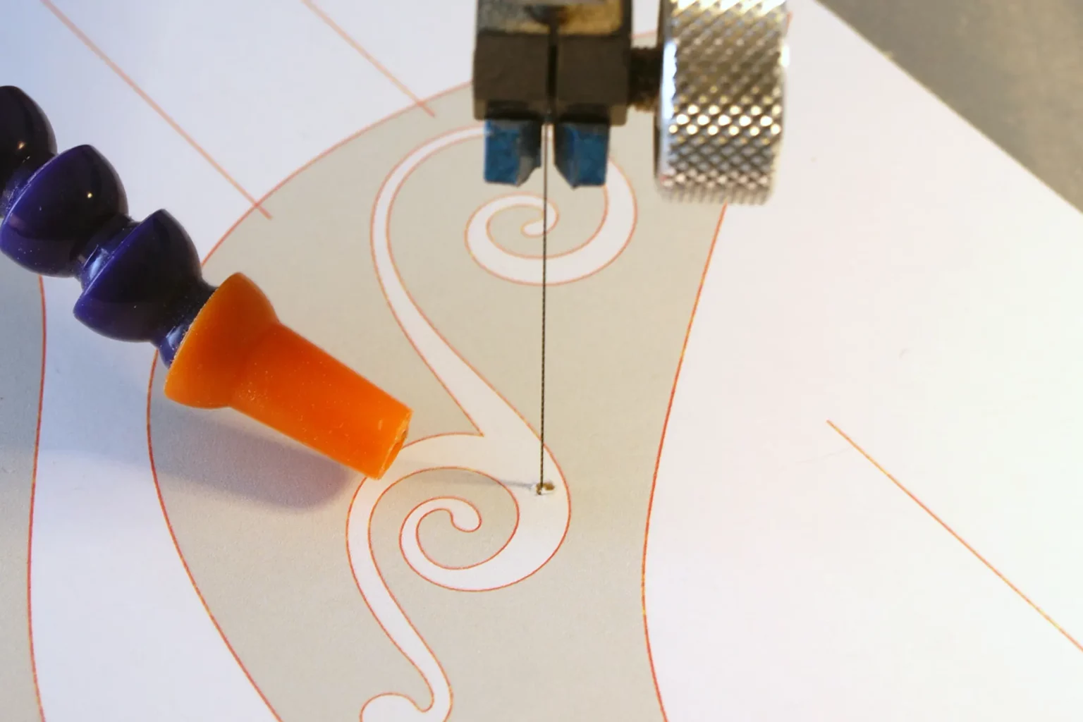 22-04a-gaensemarsch-deko-fensterbild-laubsaege-dekupiersaege-vorlage-saegeblatt-einfaedeln