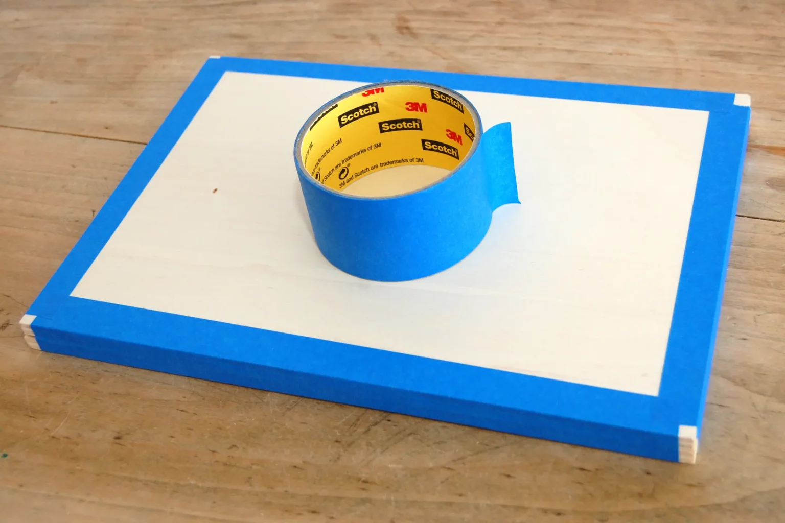 23-03-tropenblaetter-deko-laubsaege-dekupiersaege-vorlage-8-mm-sperrholz-blue-tape-stapel-verbinden