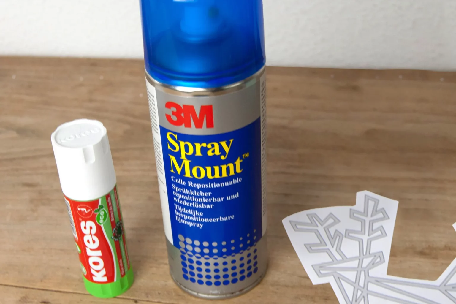 17-1b-02-origami-aus-holz-figuren-dekor-laubsaege-dekupiersaege-vorlage-klebestift-spruehkleber-aufbringen