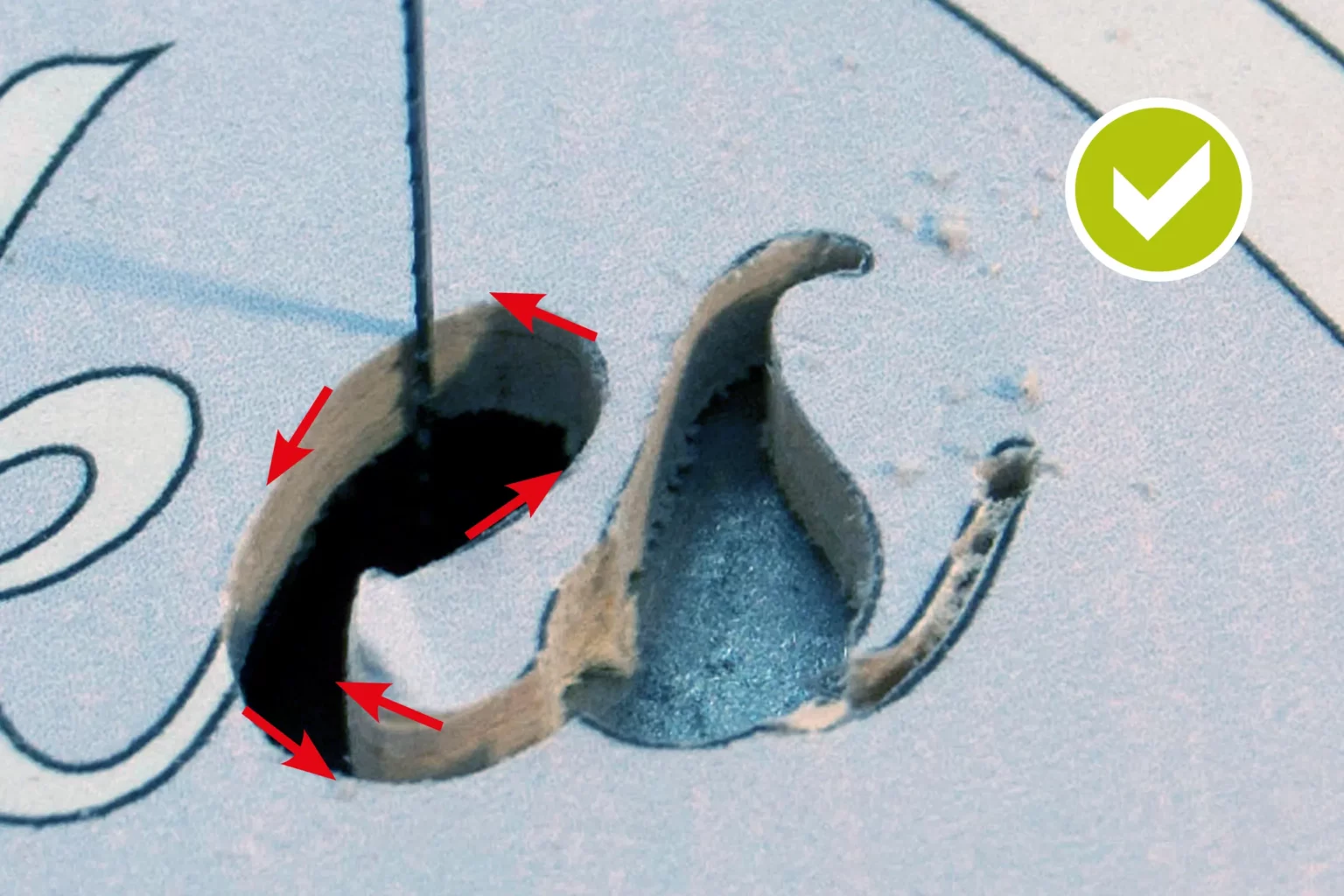 18-02b-homemade-kueche-deko-laubsaege-dekupiersaege-vorlage-innenschnitte-buchstaben-saegen-richtig