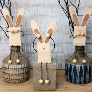 18-titel-01-die-drei-weisen-hasen-osterdeko-laubsaege-dekupiersaege-vorlage