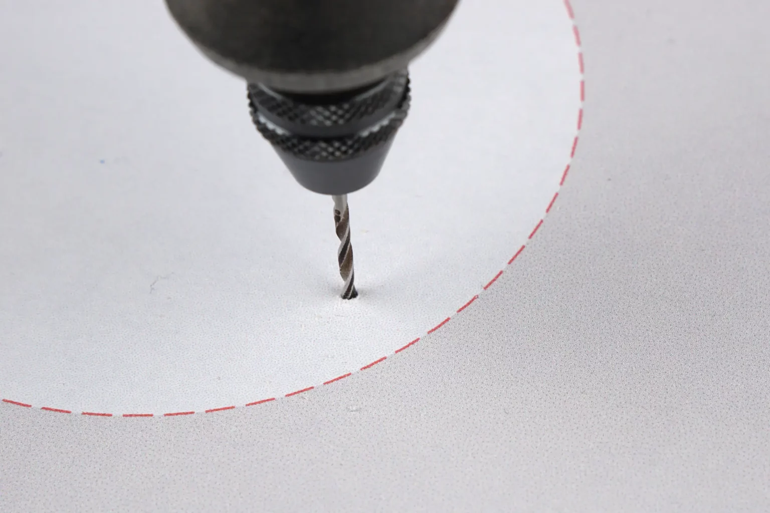 19-03b-schnappschuss-bilderrahmen-deko-laubsaege-dekupiersaege-vorlage-saegeblattdurchfuehrung-bohren