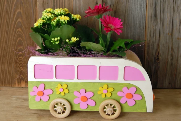 19-titel-01-flower-power-bus-deko-laubsaege-dekupiersaege-vorlage