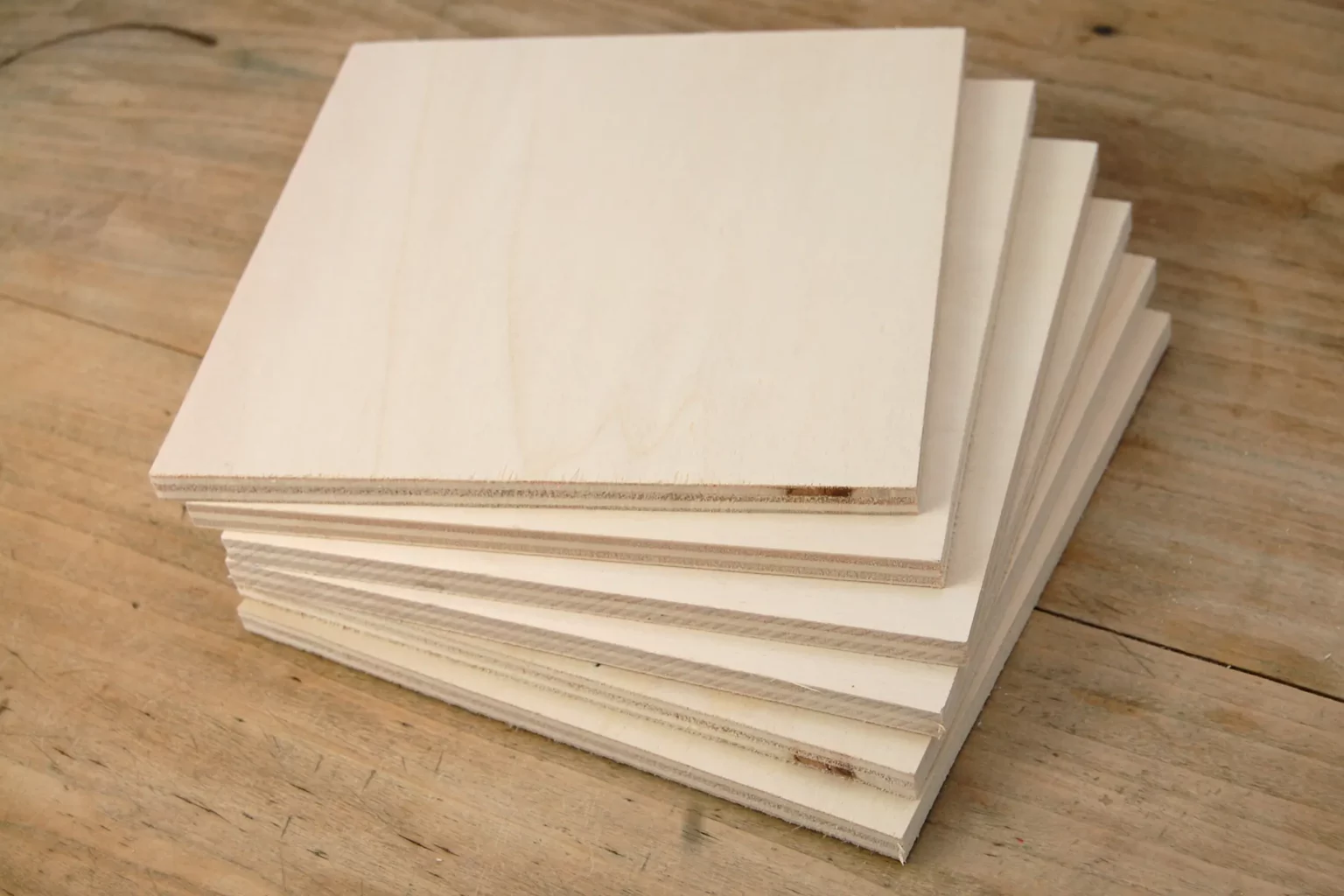 20-01-verschnoerkelt-deko-laubsaege-dekupiersaege-vorlage-sechs-10-mm-sperrholzplatten-210-x-210mm