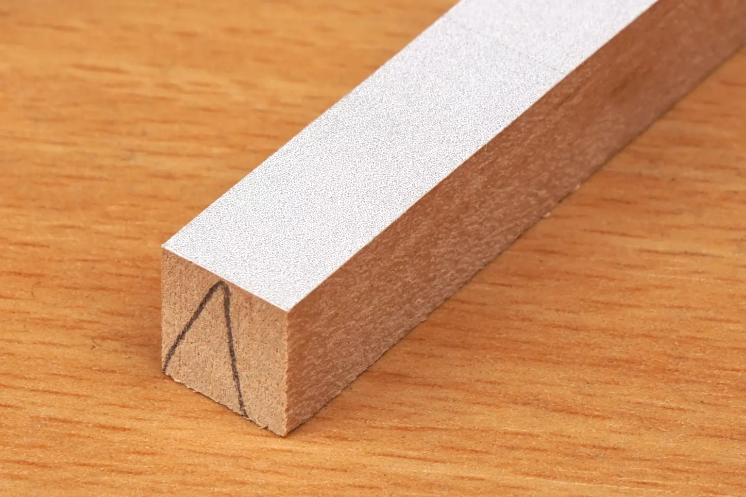 20-05-ravioli-rolle-diy-kueche-laubsaege-dekupiersaege-vorlage-passungsmarkierung-staebe-aufbringen-anzeichnen