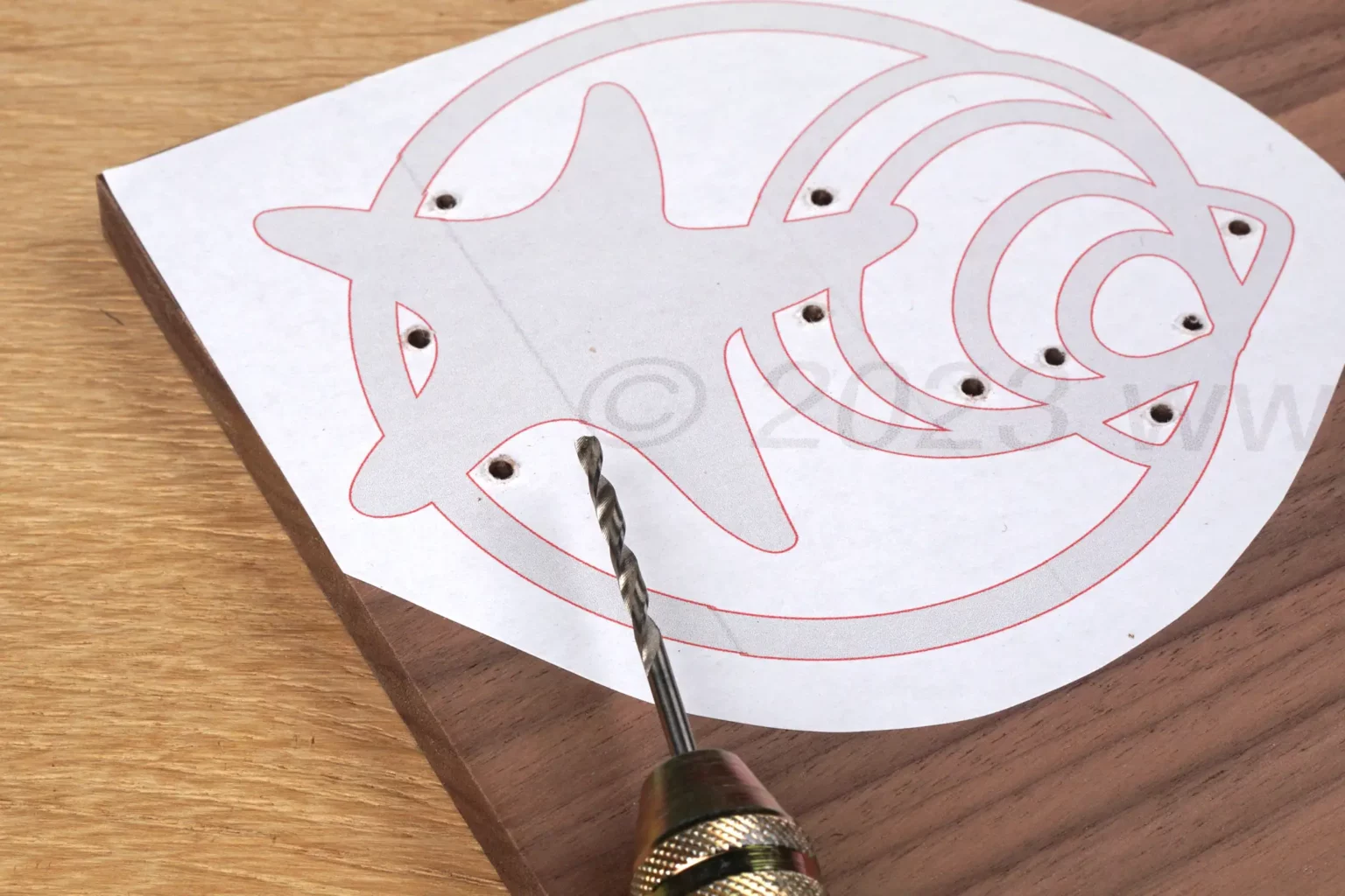 39-05-meeresrauschen-maritime-dekor-laubsaege-dekupiersaege-vorlage-saegeblattdurchfuehrung-bohren-motiv